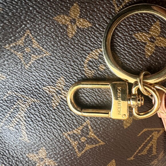 Louis Vuitton Monogram Canvas Artsy MM - Picture 4 of 14